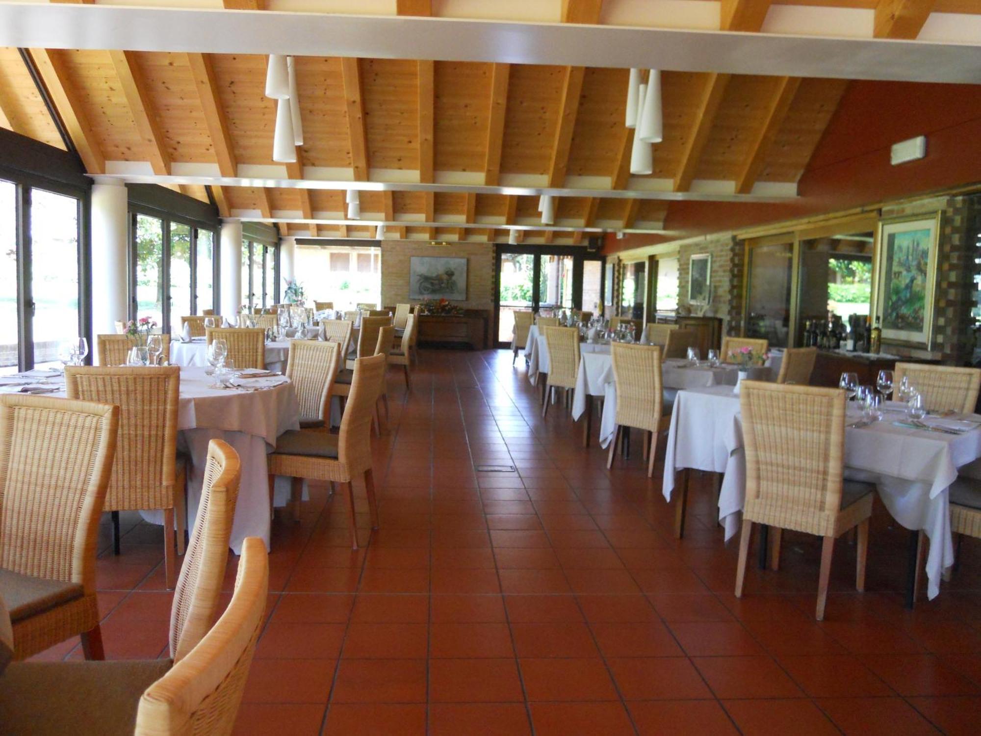 Hotel Del Parco Ristorante Loris Pieve di Soligo Luaran gambar